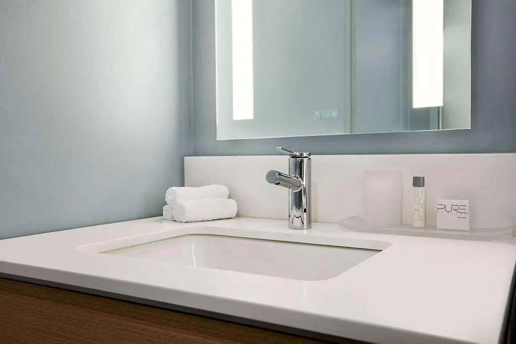 Wingate By Wyndham Bronx Haven Park Hotel New York